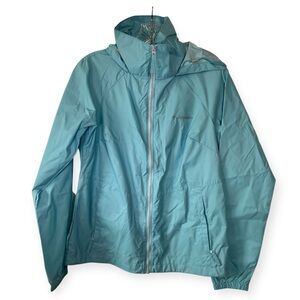 COLUMBIA baby blue nwot gorgeous windbreaker s